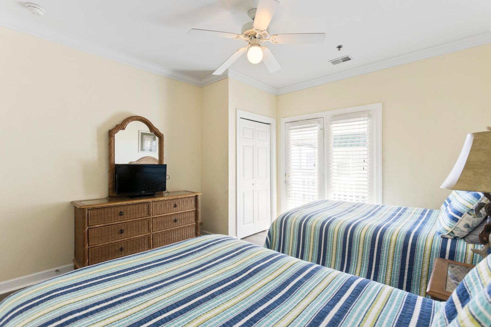 Oceanview 4Br/4Ba Condo, Steps To Beach/Pool Ocean Isle Beach Luaran gambar